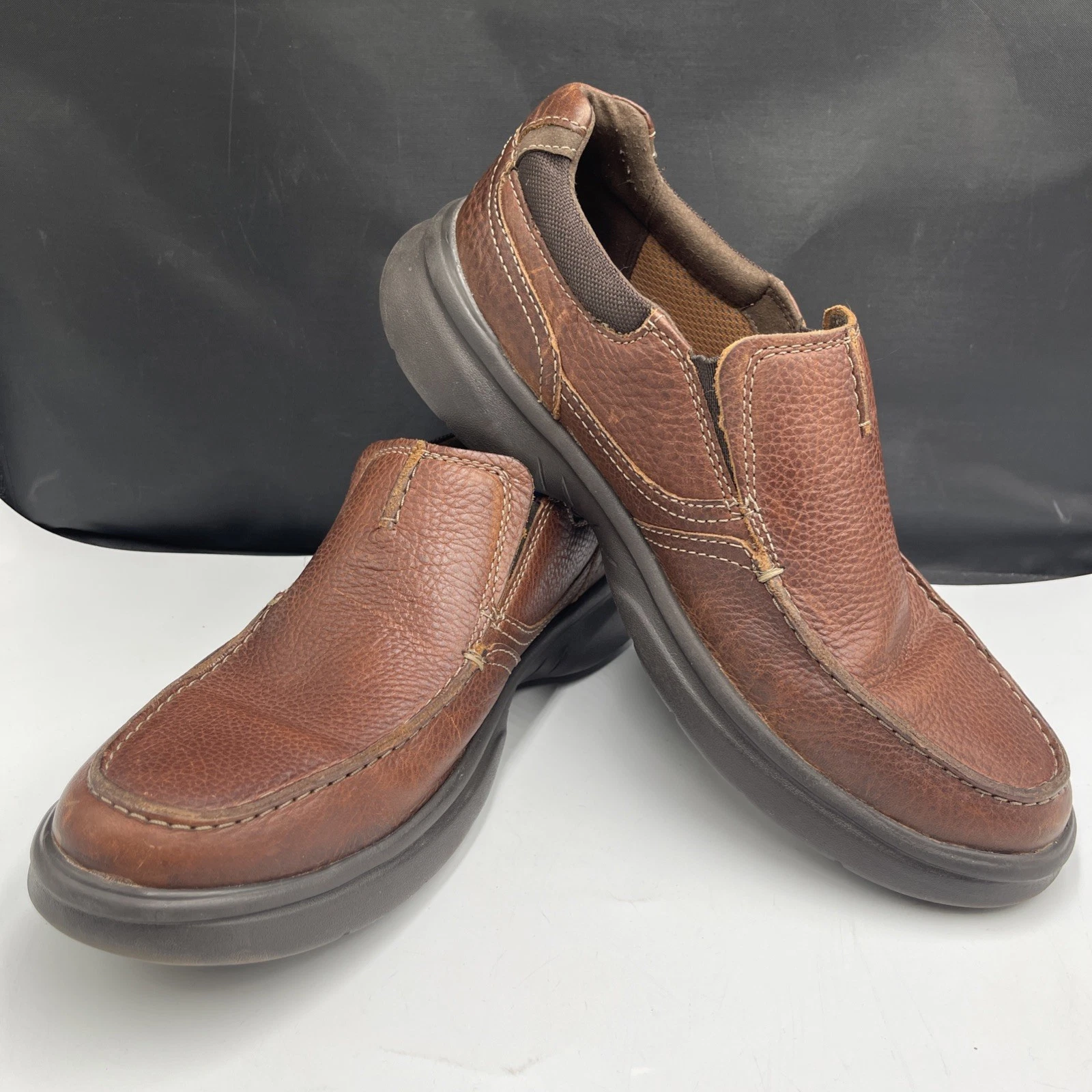 Clarks Collection Shoes Mens Size 10M Extreme Comfort Slip On Leather Loafers