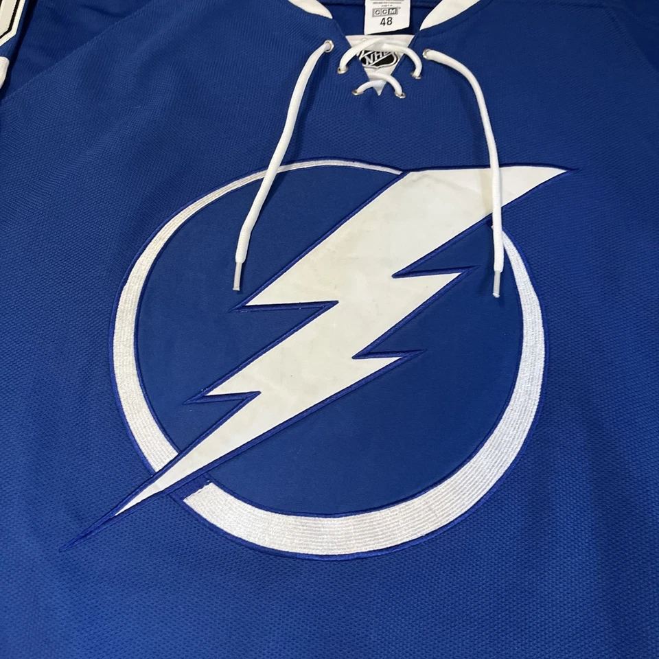 Tampa Bay Lightning Ben Bishop NHL Jersey #30 Reebok Men’s Shirt Size 48 - Image 4 of 4