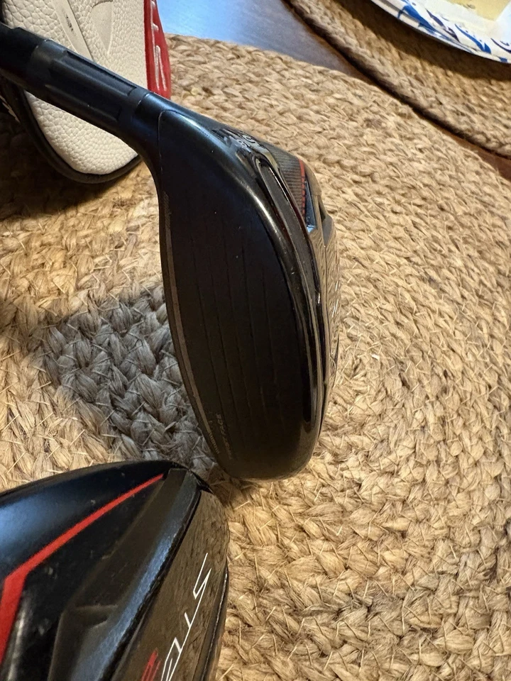 Дерево Taylormade Stealth 2 3 & 5 лофт 15 и 18 жесткость Regular Flex для правосторонней стойки - Изображение 3 из 4