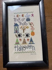 Lizzie Kate “Halloween Sampler” Counted Cross Stitch  #106 COMPLETED Prof Framed
