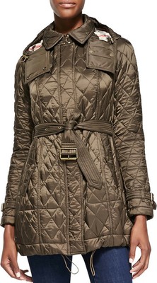 burberry finsbridge short quilted jacket