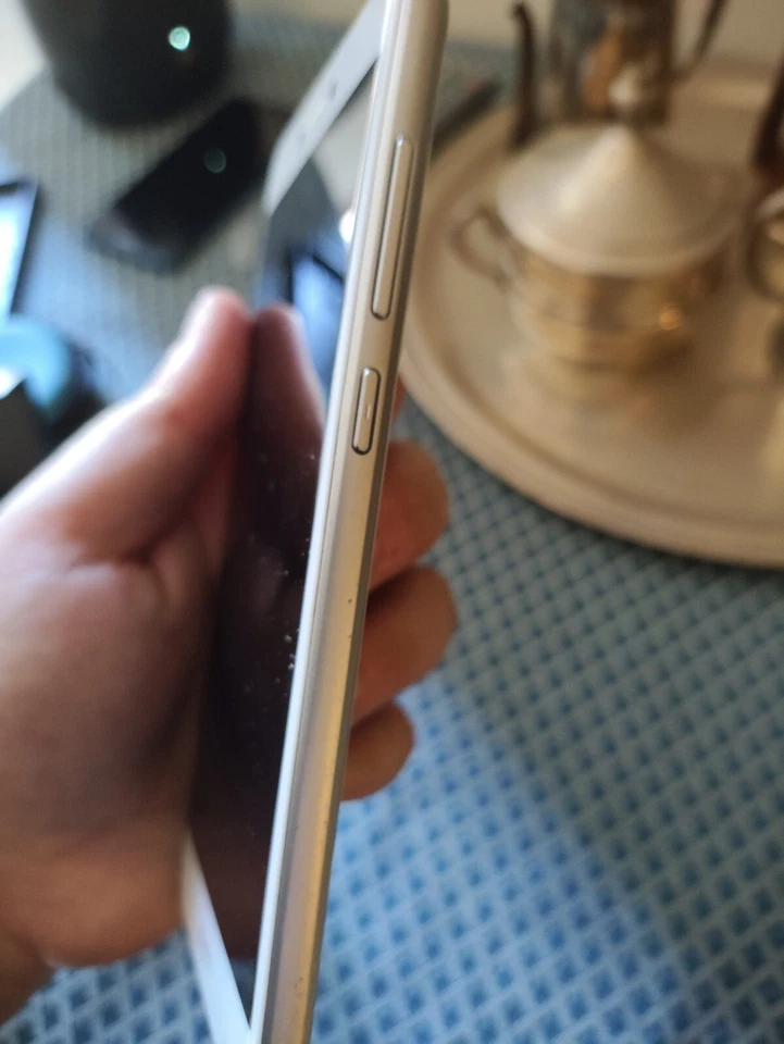 Huawei P8 lite - 16GB - Bianco (Sbloccato) (Dual SIM) - Immagine 3 di 4