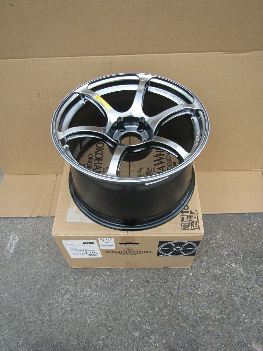 YOKOHAMA ADVAN RACING RGIII 18X101/2J H5 PCD 114.3 RACING HYPER