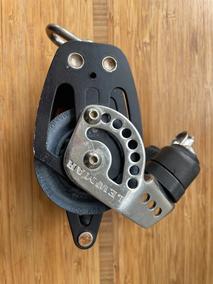Lewmar 60 HTX Triple block w becket and cam (例如用于主页) 状况良好 — 第 3/3 张图片