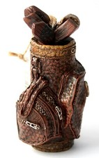 BRAND NEW 2026 CHRISTMAS TREE ORNAMENT TEXTURED BROWN GOLF BAG with CLUBS. NWT