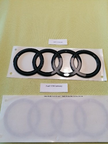 Original Audi A3 (8Y) Sportback Ringe Logo Black Edition Emblem Blackline weiß