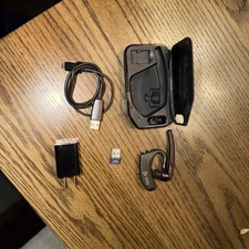Plantronics 206110-101 Voyager 5200 UC Black Bluetooth Headset System w/case