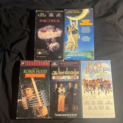 Lot of 5 VHS Comedy Movie Bundle (Rat Race, Bird Cage, Robin Hood)