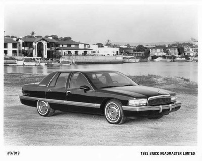 1993 Buick Roadmaster Limited Press Photo 0130