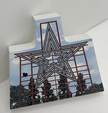 Roanoke Star Cats Meow Piece Decor 