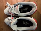 Foto 11 di 12