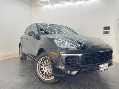 2016 Porsche Cayenne S E-Hybrid Sport Utility 4D