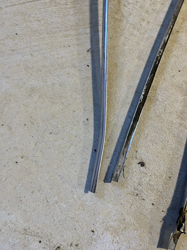 53 54 55 56 CADILLAC CADDY MOLDURA MIXTA ACERO INOXIDABLE MOLDURA LOTE BUICK OLDS Foto 4 de 4