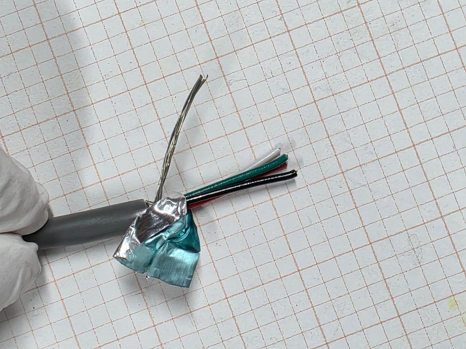 Alpha Wire 1294C 22/4C Premium Shielded Communication/Control Cable Gray /10ft