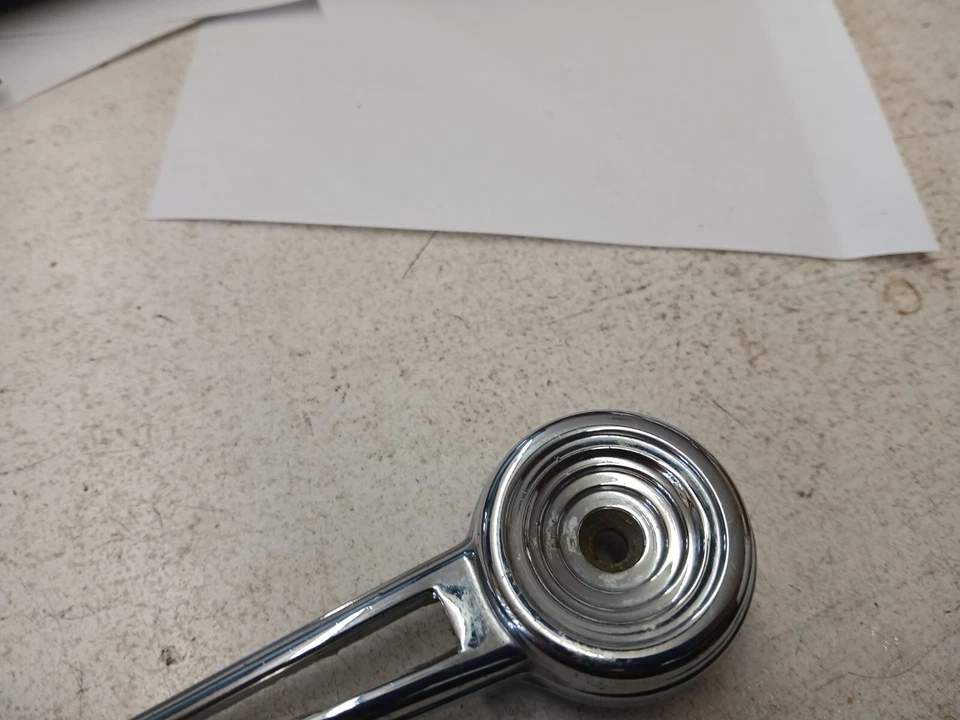 Ford Mustang Cougar 1971-1973 manivela de ventana - D6ab-602334-aa - transparente Foto 3 de 4