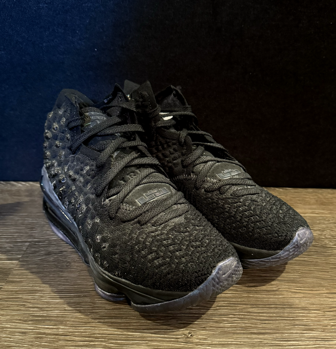 lebron 17 black currency