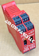 NEW ALLEN-BRADLEY GUARDMASTER 440R-W23219 SER A MSR310P SAFETY RELAY