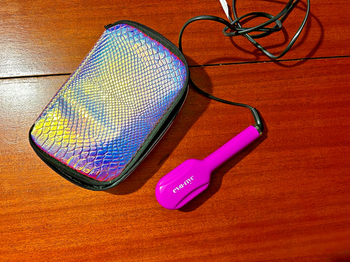 Eva-NYU Mini Hair Straightener Brush in Magenta with Holographic Heat Proof Case