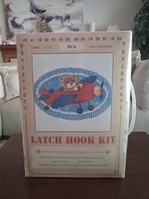 Latch Hook Kit Round Rug For Kids Room Teddy In Plane 52 52 CM, NEW FREE SHIP