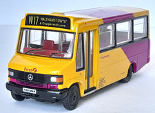 EFE 24806 Mercedes Benz 709 Reeves Burgess Minibus - First Thamesway - 1:76