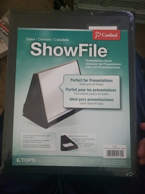 Cardinal Brands ShowFile Presentation Book - hold up 40 sheets
