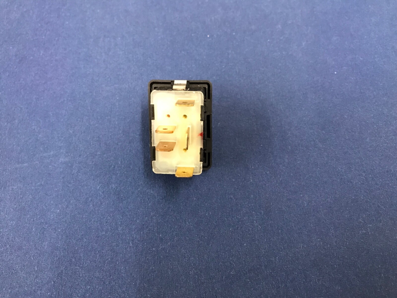 Ferrari defrost switch part 171075