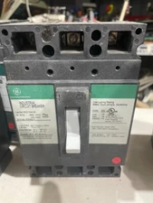 GENERAL ELECTRIC TED134045 CIRCUIT BREAKER  B7