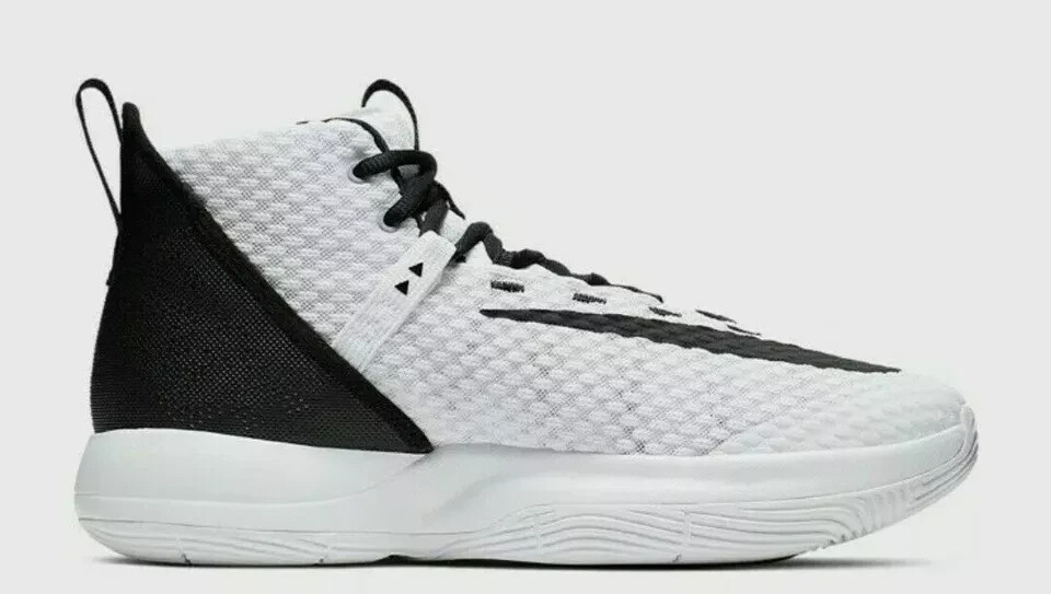 Bq5468-100 Men Shoe Size 7.5  $140