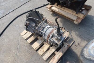 y-j 1987-1993 Jeep Wrangler YJ 2.5L OEM 5 Speed AX5 Manual