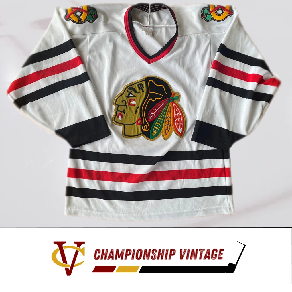 white blackhawks jersey