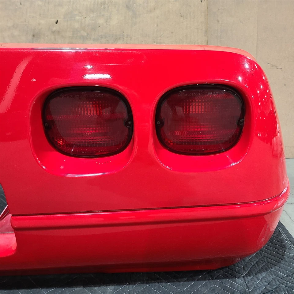 91-96 Corvette C4 Cubierta Parachoques Trasero Conjunto Facia Completo Almohadilla de Choque Aa7269 Foto 3 de 4