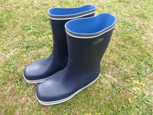 sailing boots west marine
