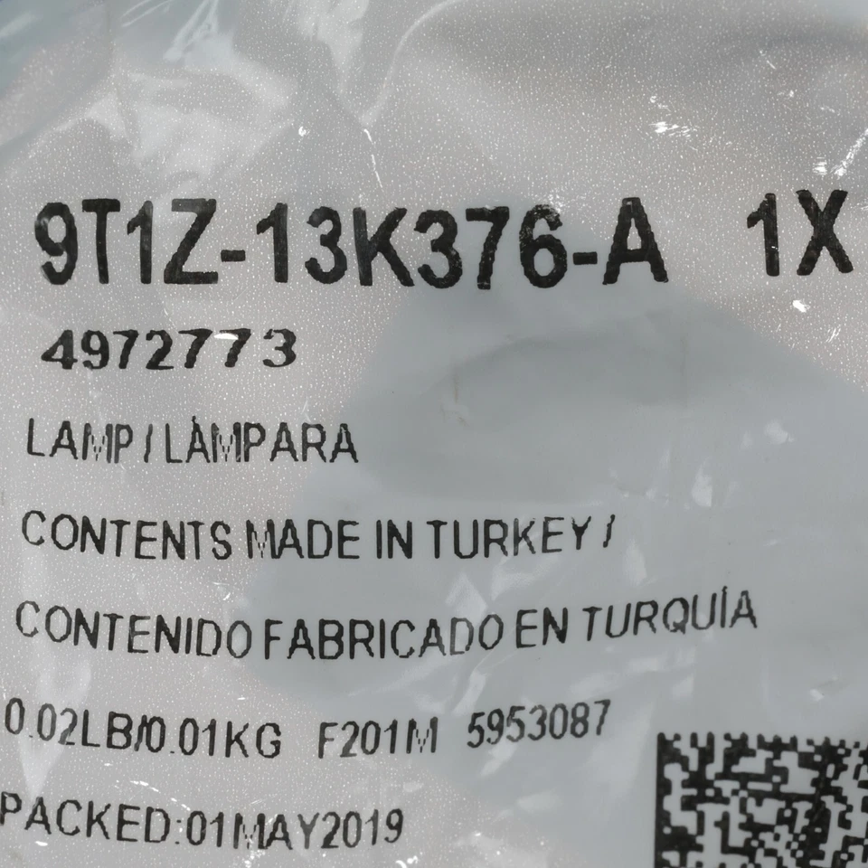 NEW OEM 2010-2020 Ford Transit Connect Side Fender Turn Signal Light-Repeater - Image 3 of 3