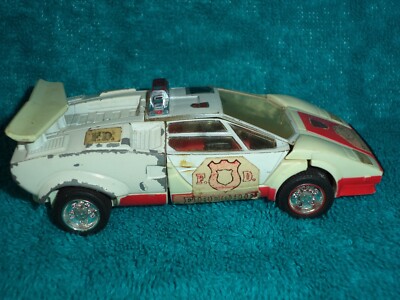 Vintage TRANSFORMERS G1 Autobot RED ALERT Fire Chief Lamborghini