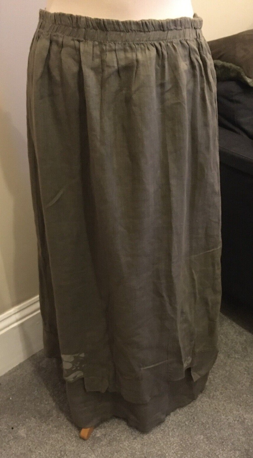 Picture 1 of 6