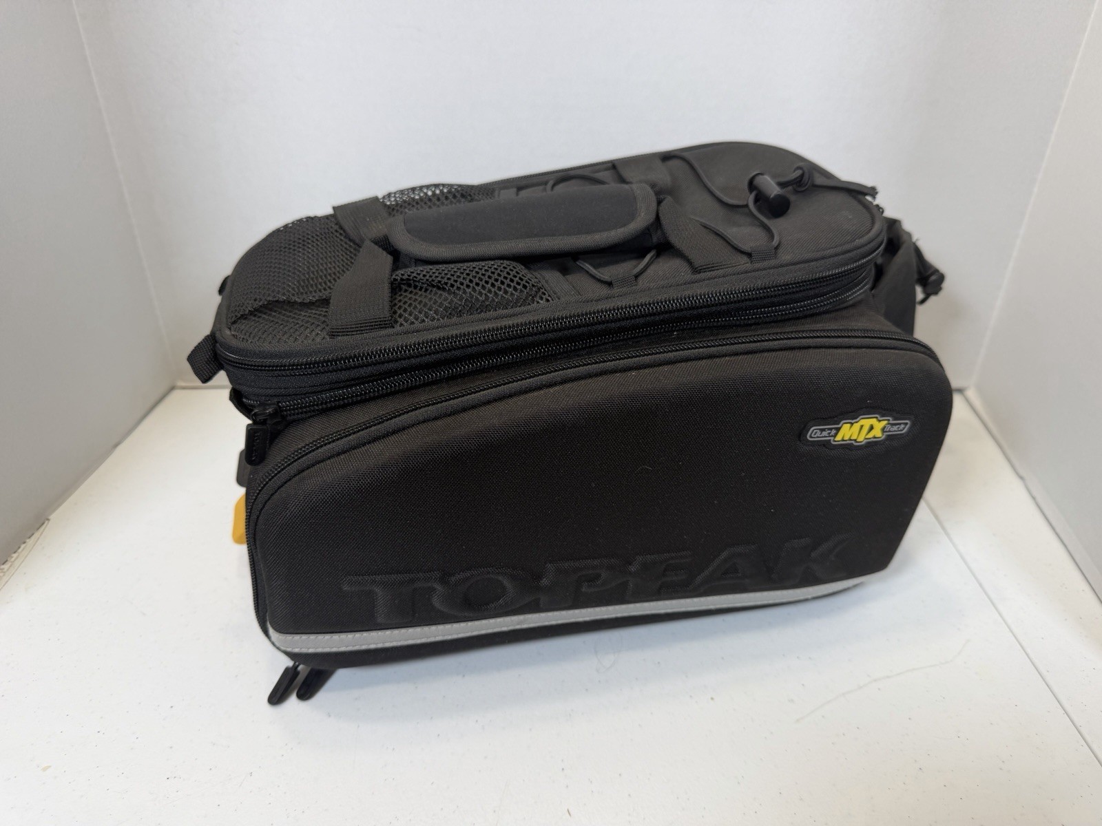 Topeak Quick Track MTX Rear Trunk Bag Black EUC