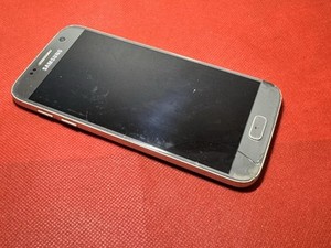 Samsung Galaxy S7 SM-G930F Smartphone Defekt Schaden Gold.