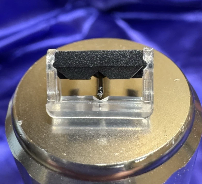 SHURE 5X 3X 8X R25XT R47XT NDC-EJ 774EJ Repuesto Diamante Lápiz + ¡CEPILLO GRATIS! Foto 2 de 4