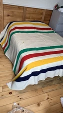 Hudson’s Bay Wool Blanket 4 Point