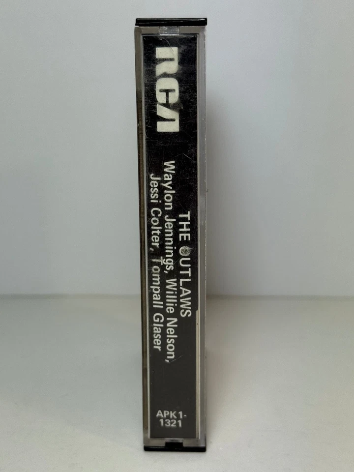The Outlaws Wanted! Cassette 1976 RCA Records Canada Waylon Jennings W. Nelson - Image 3 of 4