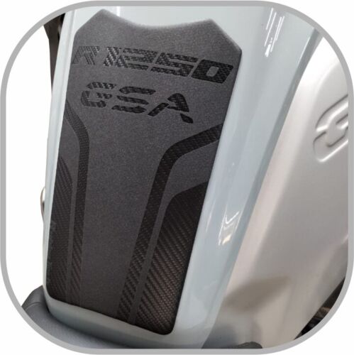RubbaTech BMW R1250GSA rubber tank pad - Bonus Pack - Picture 2 of 7