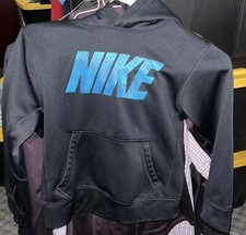 Nike Hoodie Boys Medium Youth Spell Out Center Fleece Sweatshirt Therma-Fit