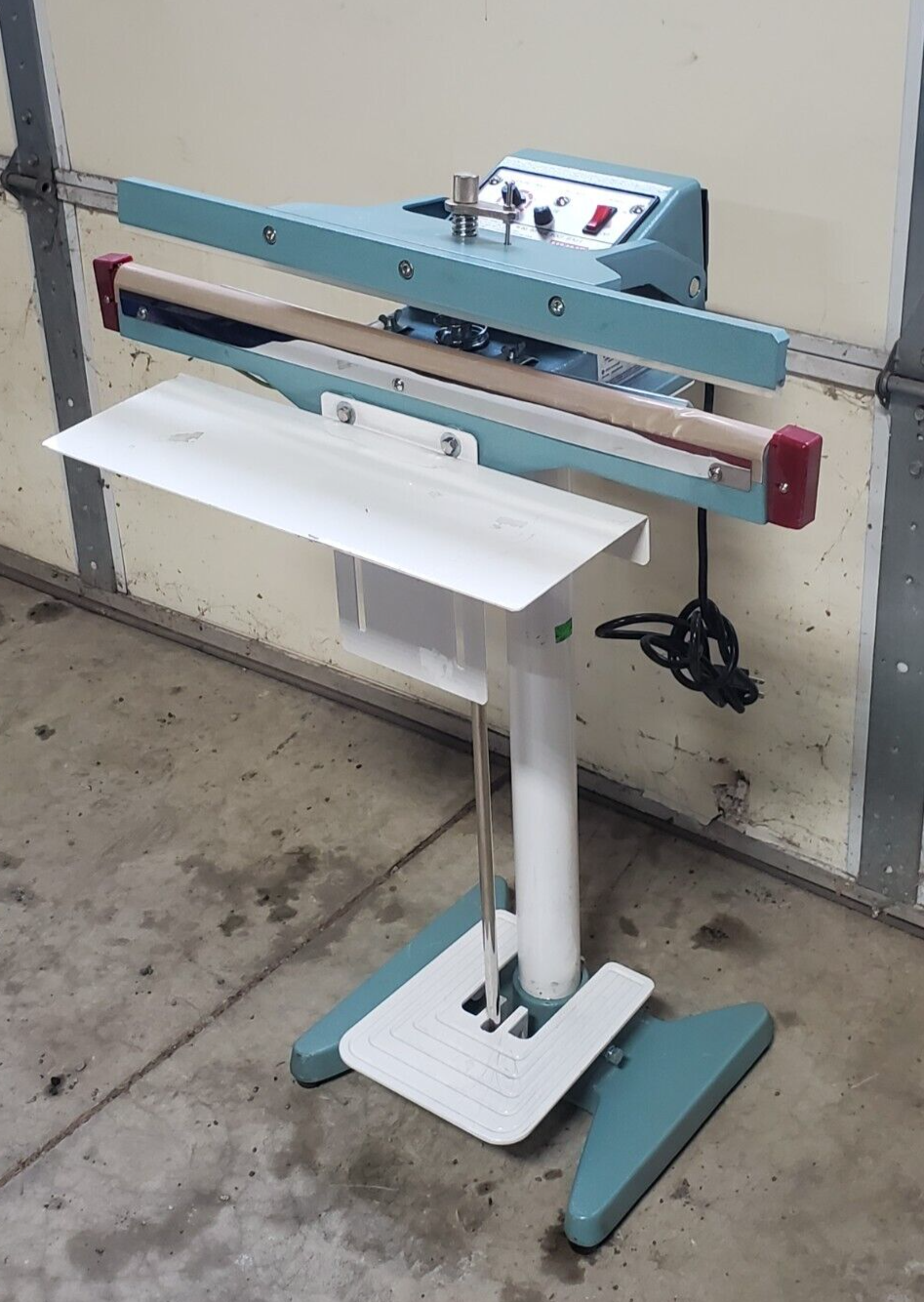 GREAT CONDITION Uline FootOperated Impulse Sealer H86 24" FREE