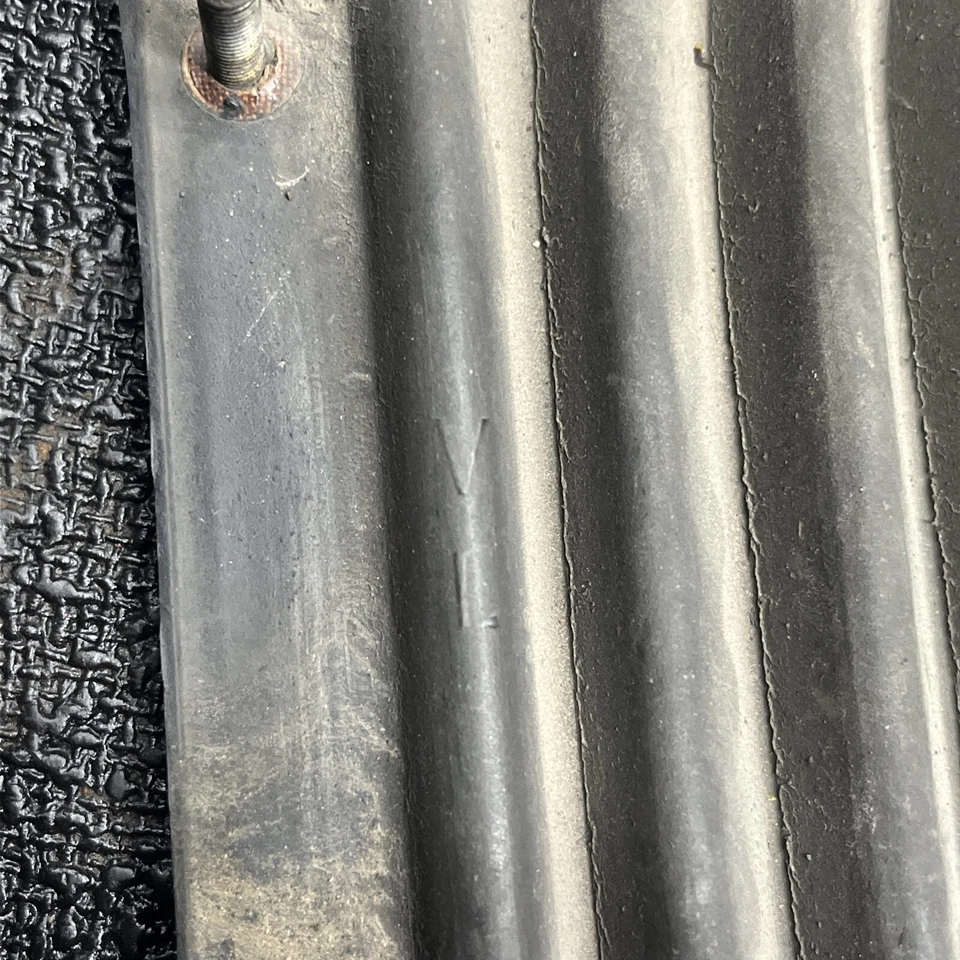 Fuelle de parachoques delantero usado para 74-89 Porsche 911 912 930 3,3 L Carrera S SC G50 Foto 2 de 4