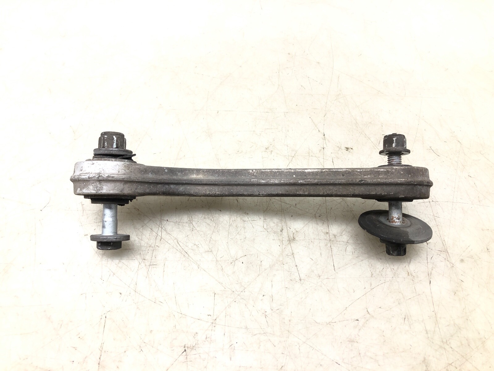 Maserati Quattroporte 2014-2020 REAR+RIGHT Control arm
