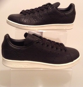 {keywor d} adidas stans smith uomo 46