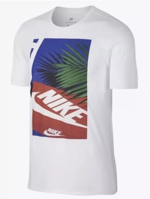nike sportswear tee shoebox