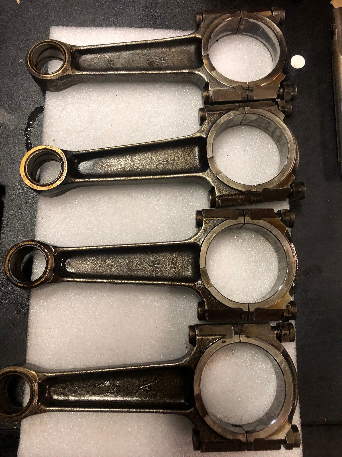 MASERATI BORA GHIBLI INDY MEXICO KHAMSIN  QUATTROPORTE CONNECTING ROD SET