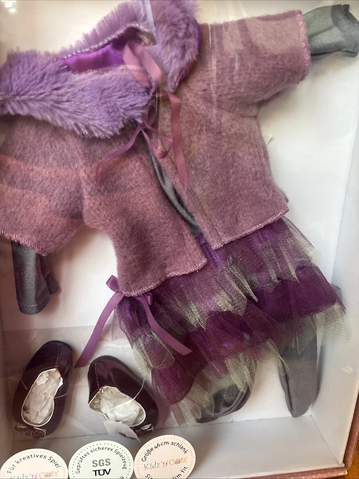 Conjunto Muñeca Olivia Kidz n Cats incluye zapatos - 2010 Sonja Hartmann Foto 4 de 4