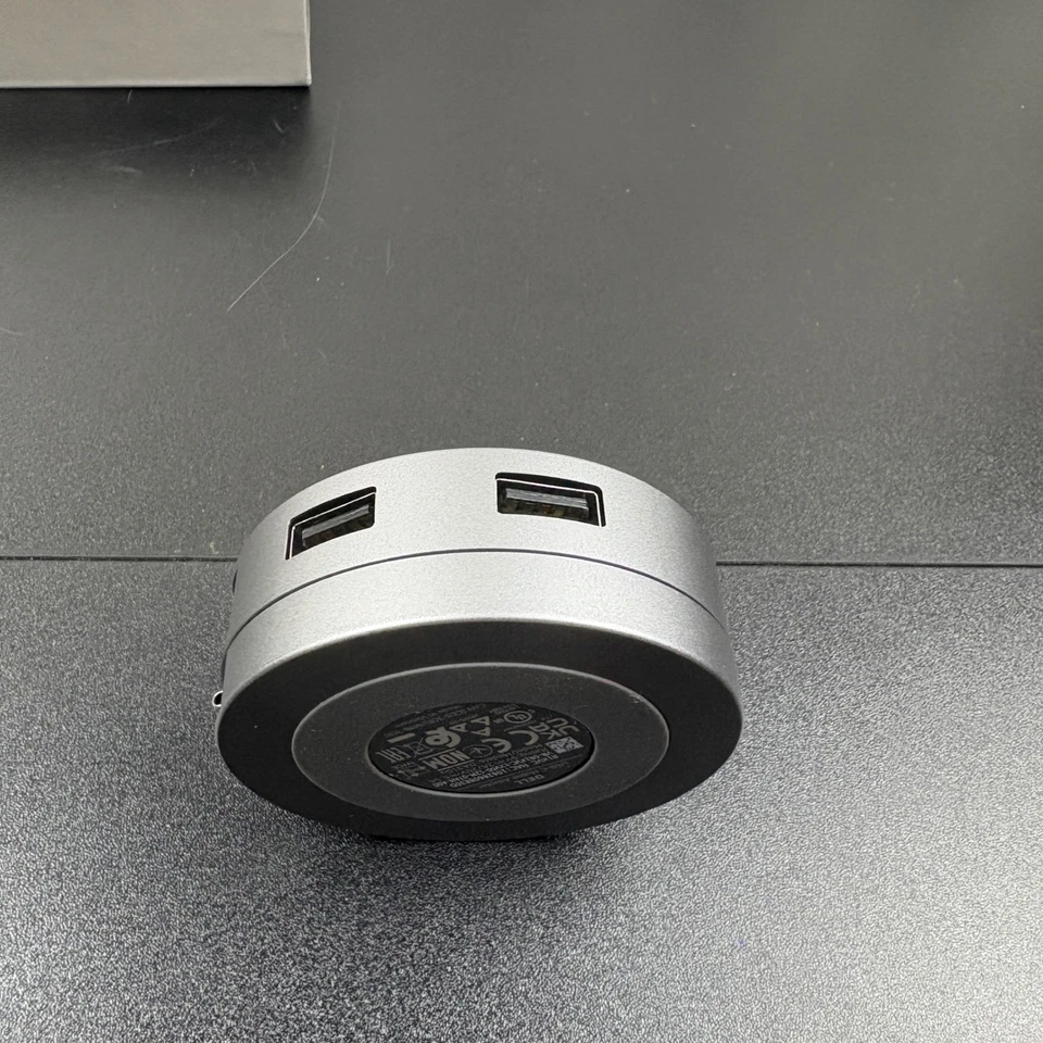 Dell USB-C Mobile Adapter DA310u Multiport Hub - HDMI, VGA, Ethernet, USB - Image 4 of 4